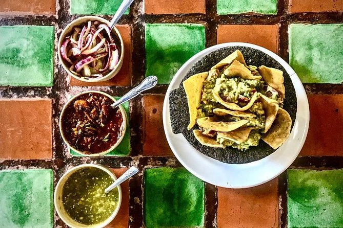 Mexico City Historical Centre Food Tour with 7 Authentic Tastings - How a 3-Hour Centro Walk Turns Food Into City Context
