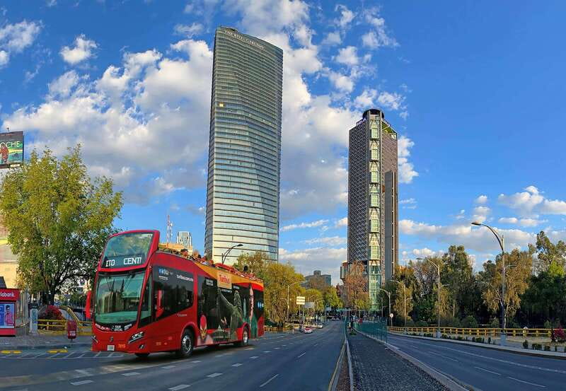 Mexico City: Hop-on Hop-off City Tour by Turibus 1-Day Pass - Centro Circuit: your fast orientation around plazas and Templo Mayor