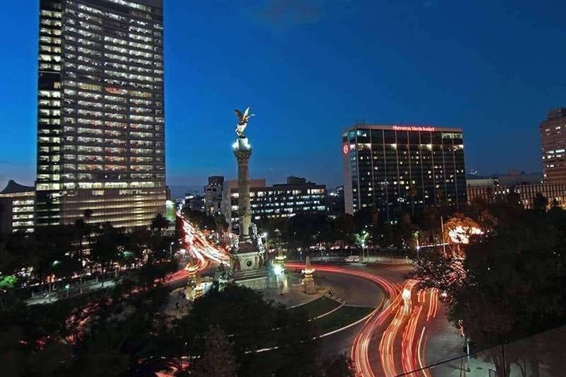 Mexico City: Night City Tour in a Double Decker Bus - From Historic Center to Monument Lights: Why This Tour Works
