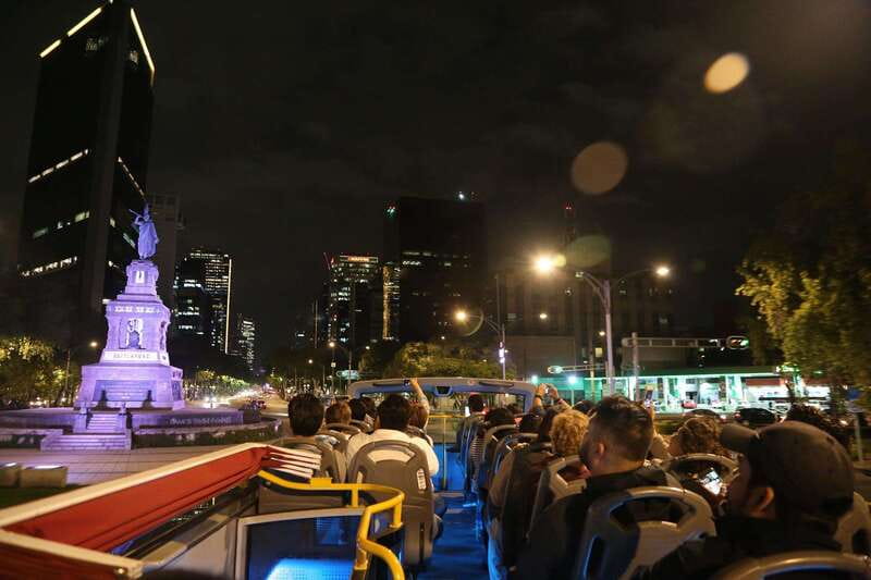 Mexico City: Night City Tour in a Double Decker Bus - Photo Moments: Getting Shots Without Fighting the Traffic and Reflections