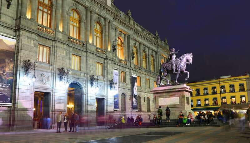 Mexico City: Night City Tour in a Double Decker Bus - Price and Value: What $10 Buys You in Real Sightseeing