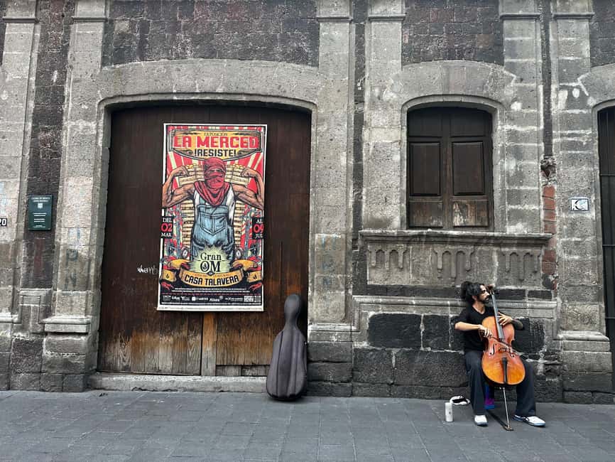 Mexico City: Old Town Food Tour of 7 Tastings & Secret Dish - The Surprise Secret Dish: How to Enjoy It Without Guessing