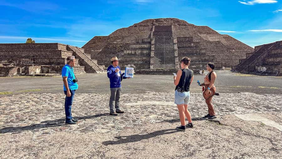 Mexico City: Teotihuacan Early or Afternoon Access Tour - Quetzalpapalotl Palace and the Teotihuacan layout