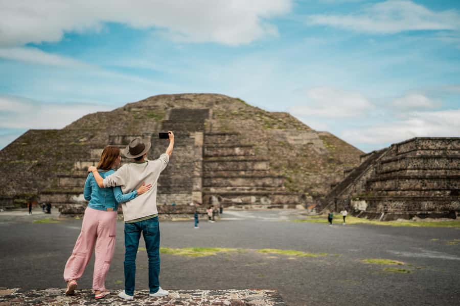 Mexico City: Teotihuacan & Guadalupe Shrine Tour with Lunch - Key highlights you will actually feel in the day