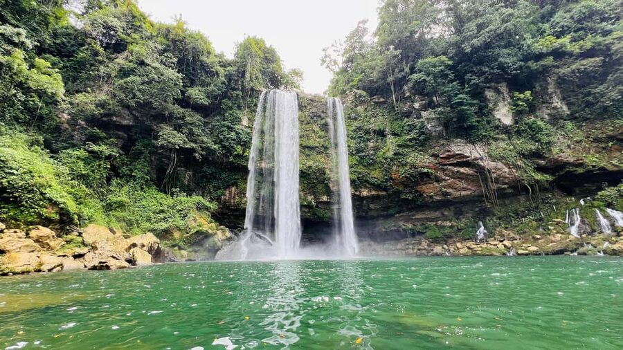Palenque: Palenque Ruins, Agua Azul Waterfalls and Misol-Ha - A Full-Day Mix of Palenque Ruins and Chiapas Waterfalls