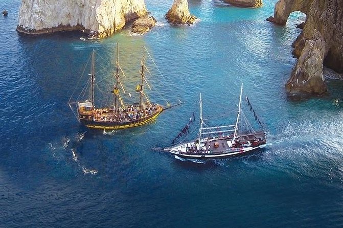 Pirate Ship Sunset Dinner and Show in Los Cabos - Meet at La Terminal de Cabo, and Plan for a Smooth Check-In
