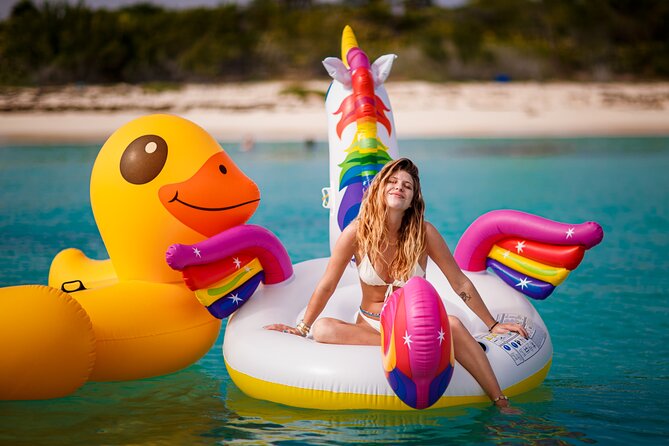 Private 40' Bali Catamaran - Drinks & Food Included - Who Should Book This Private Catamaran Cruise