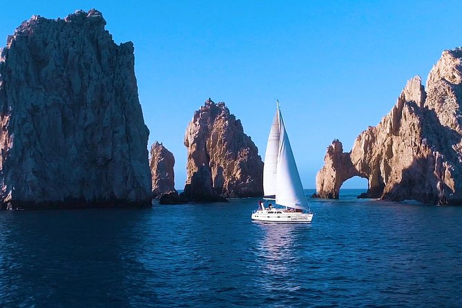 Private Luxury 42ft Sailing with Snorkeling in Los Cabos - Price and value: $990 per boat for up to 4