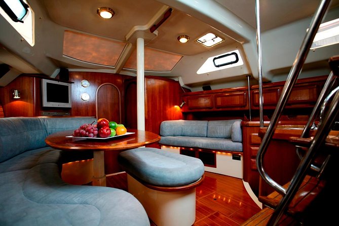 Private Luxury 42ft Sailing with Snorkeling in Los Cabos - From F Dock at the Marina to your first water time