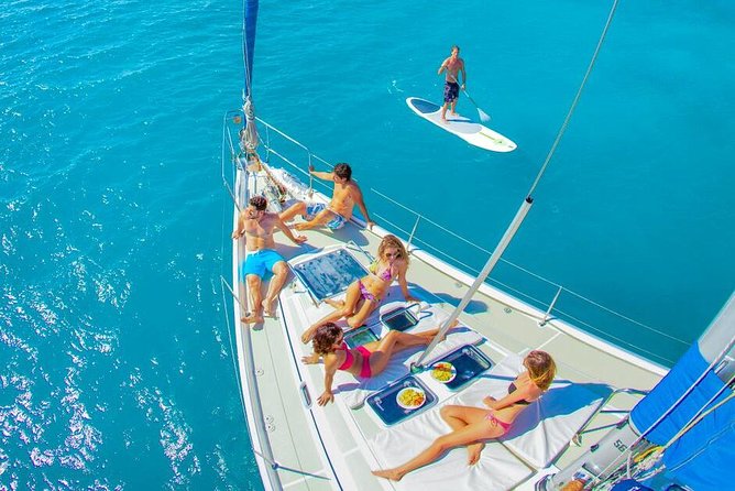 Private Luxury Sailing Cruise in Los Cabos with Lunch and Open Bar - A 4-hour private sail that mixes Cabo sights, swimming, and a full lunch