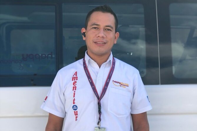 Private Roundtrip Transportation from Cancun Airport to Playa del Carmen - The ride south: what the airport transfer actually feels like