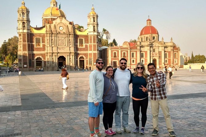 Private Tour: Teotihuacan and Guadalupe Shrine - The lunch question: optional, sometimes excellent, sometimes not worth it