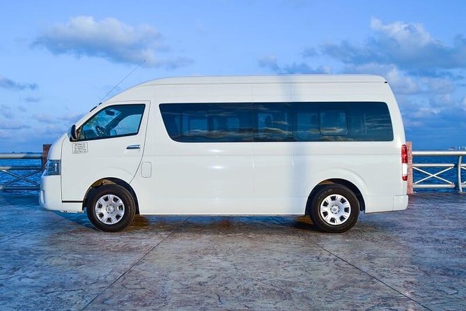 Private Transfer Cancun-Playa del Carmen/Ferry/Puerto Aventuras - Prices That Make Sense When You Split the Van