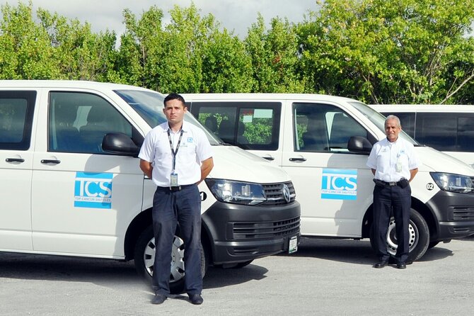 Private transfer round Cancun airport -Playa del Carmen - airport. - The van ride: air-conditioning, luggage comfort, and the WiFi reality