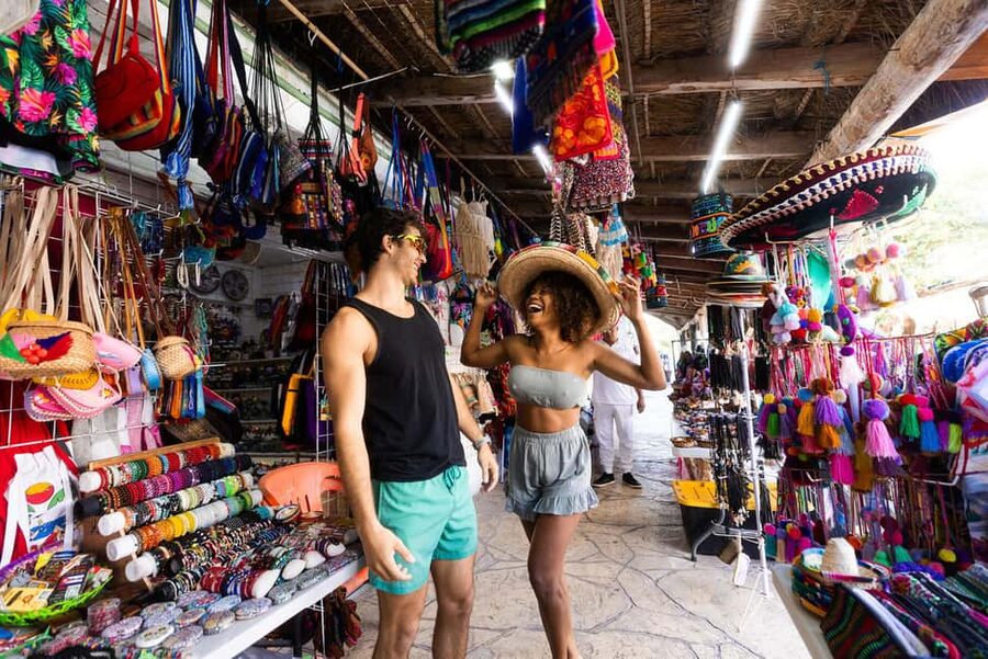 Puerto Morelos: National Reef Park Snorkeling & Beach Lunch - Reef Tax, Lockers, and the Camera Rule You Need to Accept