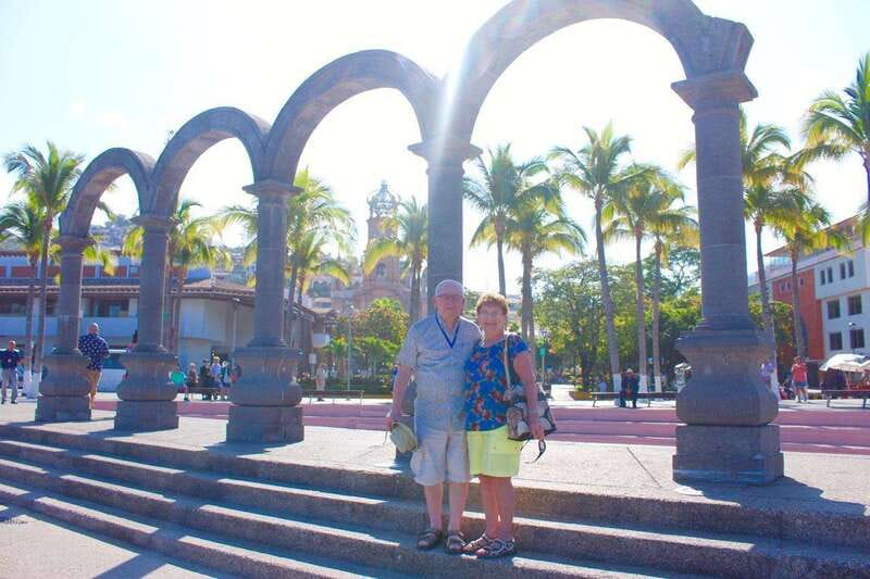 Puerto Vallarta: City Tour, Tequila and Coffee Factory Tour - Getting picked up in an air-conditioned van without turning your day into a scramble