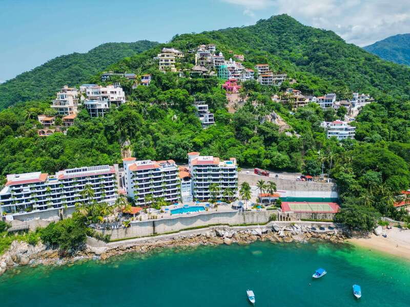 Puerto Vallarta: Hop-On-Hop-Off City Bus Tour - Where to Board at Los Arcos by the Seahorse Statue