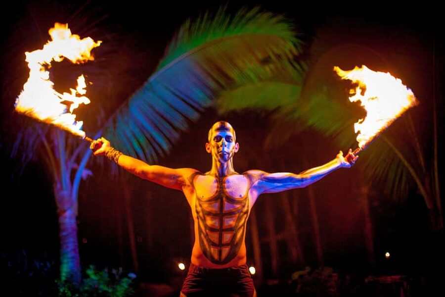 Puerto Vallarta Rhythms of the night, Show & Buffet dinner - Should you book Rhythms of the Night at Las Caletas?