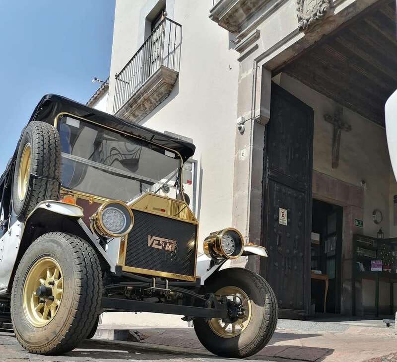 Querétaro: City Tour in a Classic Ford T Vehicle - Baroque sights, mansions, temples, and convents you’ll understand faster