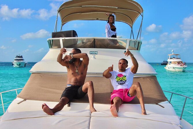 Rent a Private 46ft Yacht in Cancun - Why This Private 46ft Yacht Rental in Cancun Feels Different Than a Big Boat