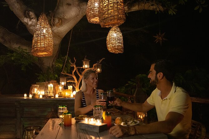 Rhythms of the night, Sunset Cruise, Candlelit Dinner & Alma Show - Las Caletas After Dark: The Setting That Makes This Tour Work