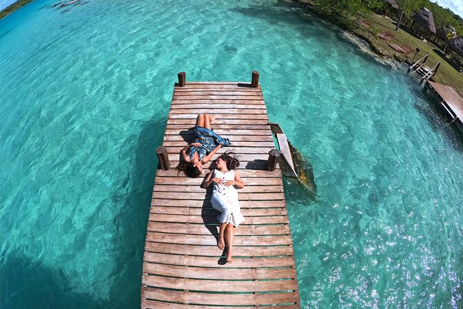 Sail 4hr in the most SECRET Spot of Bacalar and Beach Club. - Swimming and Tasting: The Hibiscus Water and Fruit Picnic Moment