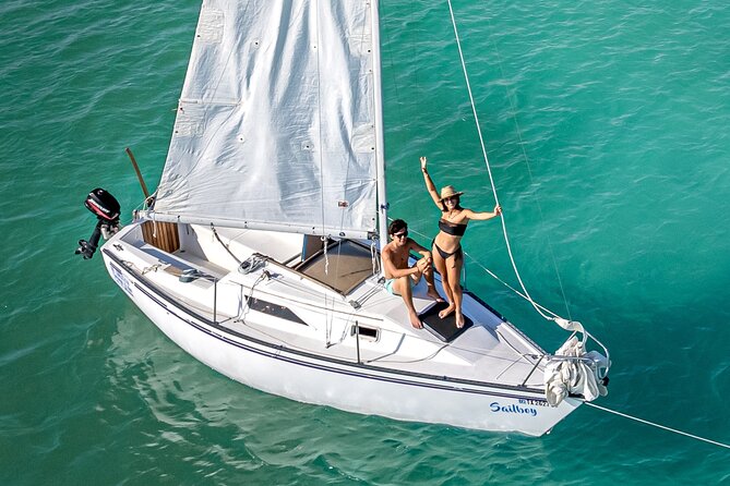 Sailboat tour across the seven colors lagoon in Bacalar - Group Size, English, and the Pace You Should Expect
