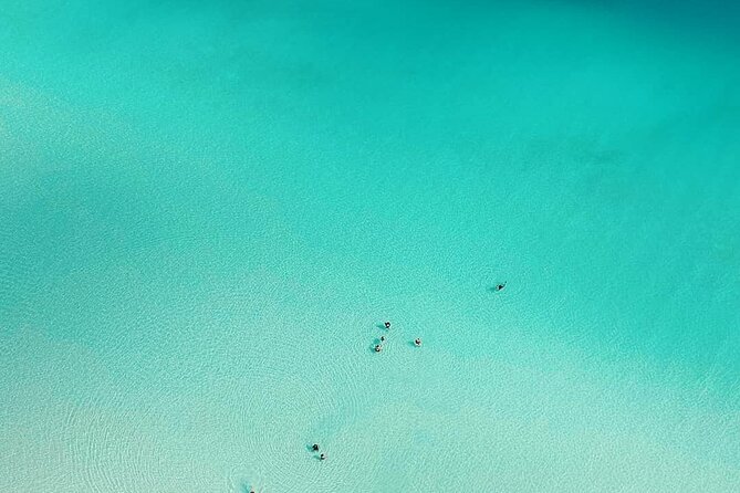 Sailing Tour through the Laguna de los Siete Colores - The First Leg on Lake Bacalar: Seeing the Colors Change in Real Time