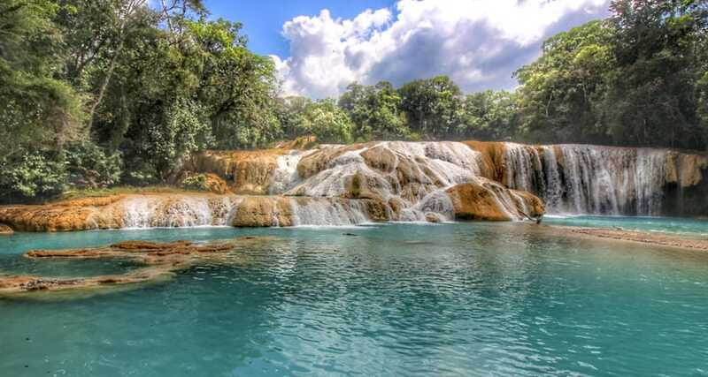 San Cristóbal: Agua Azul, Misol Ha, & Palenque Full-Day Tour - Palenque ruins: huge payoff, limited time, and a hot walking day