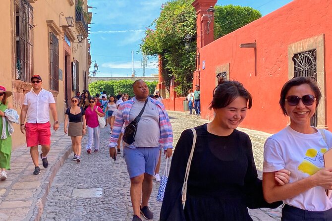 San Miguel de Allende Tour from Mexico City - Casa de Allende, the pink Parroquia, and the San Francisco facade puzzle
