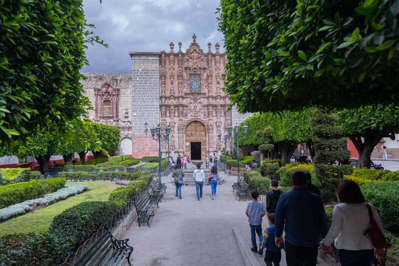 San Miguel: Landmarks and Lunch Walking Tour in English - Price and value: why $55 can work for short stays