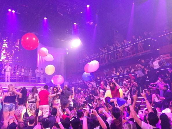 Skip the line: Cancun Coco Bongo Gold Member Entrance Ticket - Key Highlights at a Glance