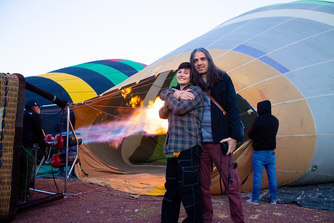 Sunrise Balloon Flight over Teotihuacan and Breakfast in Cueva - Breakfast in a cave: what you get and why it’s a big deal