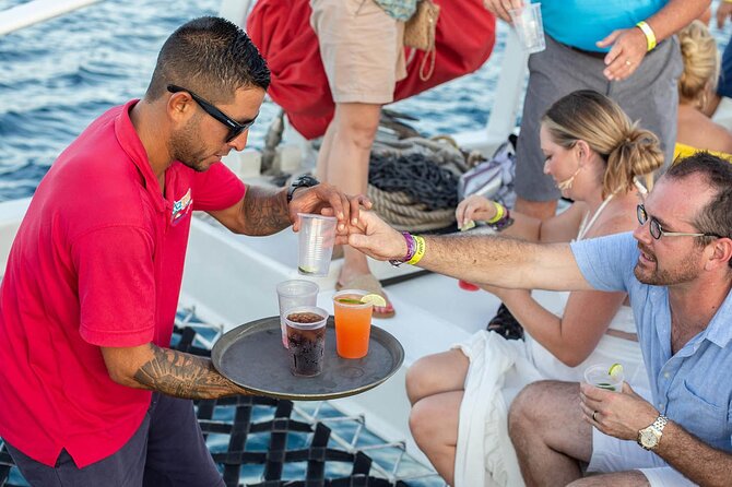 Sunset Cruise in Los Cabos with Jazz and Wine - Sunset over the Pacific: why timing depends on wind