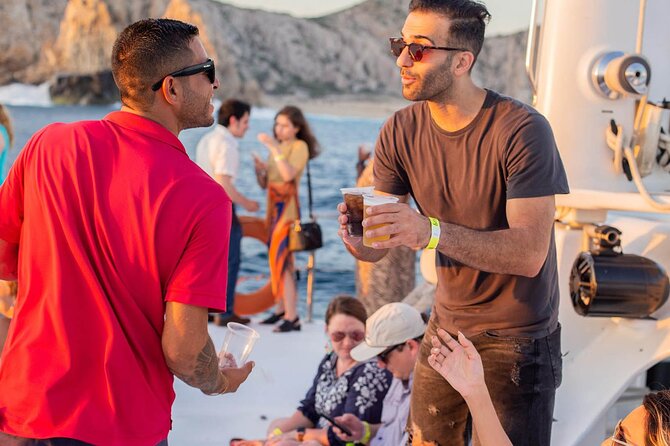 Sunset Cruise in Los Cabos with Jazz and Wine - Comfort and sea conditions: what to do if it gets bumpy