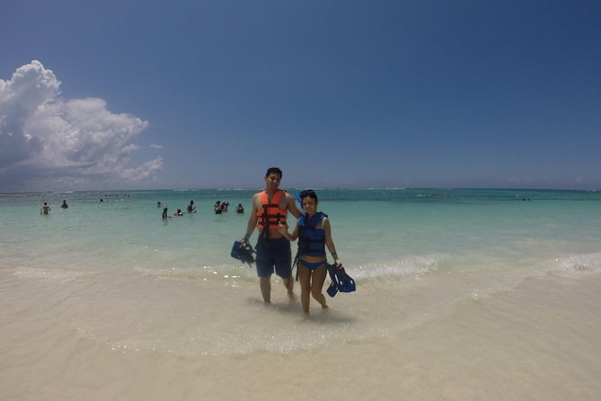 Swim with sea turtles - Gear, lockers, showers, and the “small comfort wins”