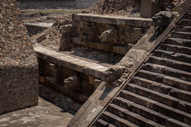 Teotihuacán 3 Pyramids Tour with Cave Breakfast + Transportation - Breakfast in a Natural Cave: Atmosphere, Taste, and What to Bring