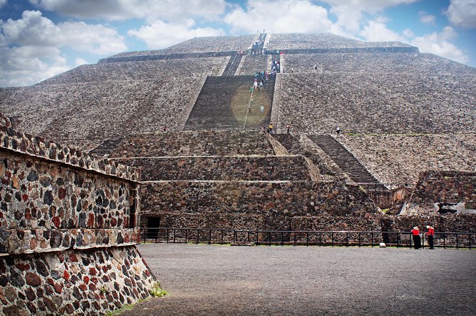 Teotihuacan & Basilica Guadalupe Tour with lunch - Key things to know before you go