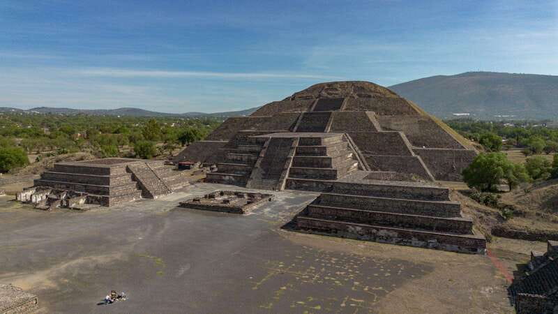 Teotihuacan Pyramids: Skip-the-Line Ticket - The Pyramid of the Sun climb: the view payoff, and how to plan for it