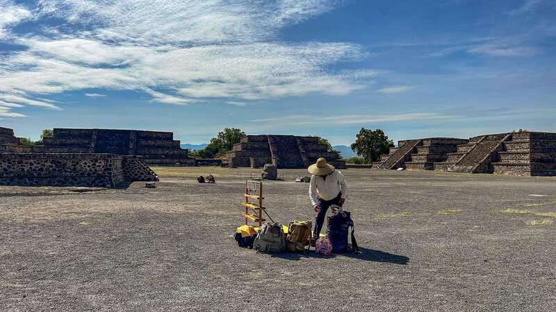 Teotihuacan Pyramids: Skip-the-Line Ticket - Looking for traces of the people who lived there