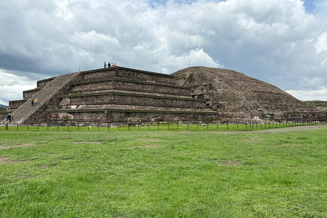 Teotihuacan Pyramids VIP Tour without Commercial Stops - Sun, Moon, and Quetzalcoatl: what the guided stops really add