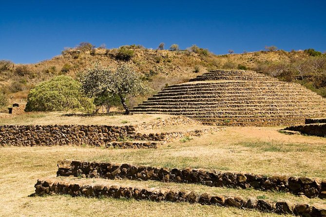 The Fire TOUR - Pyramids, Volcanoes, Agaves & Tequila - Circular Pyramids at Guachimontones, what you’re actually seeing