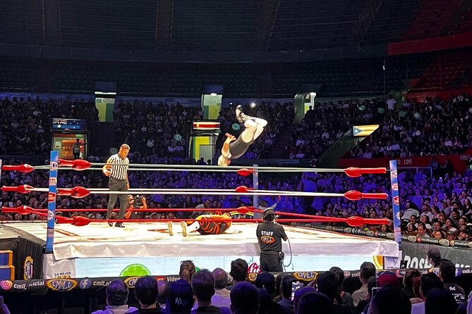 Tour Lucha Libre ,Tacos, Tequila and Mezcal in Mexico City - Stop 2: Arena México and the Lucha Libre Match