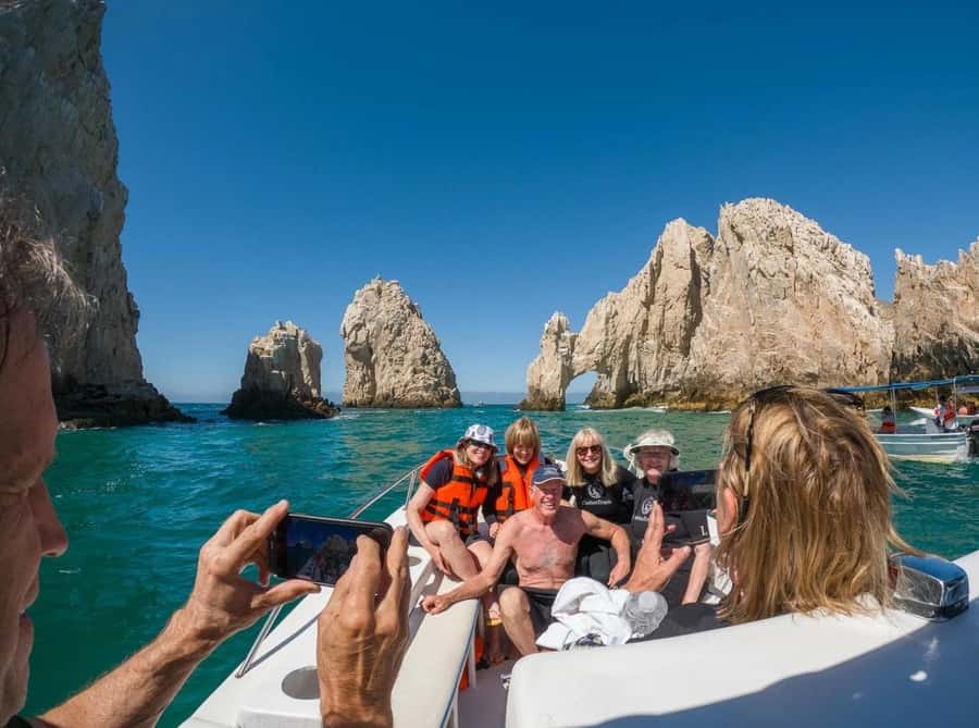 Tour the Arch of Cabo San Lucas and head down to Playa del Amor - Key Things You Should Know Before You Go