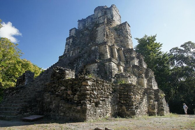 Tulum Archaeological Site & Sian Ka'an Muyil Tour from Tulum - Tulum Archaeological Site: cliff views plus a guided walk that stays human-sized