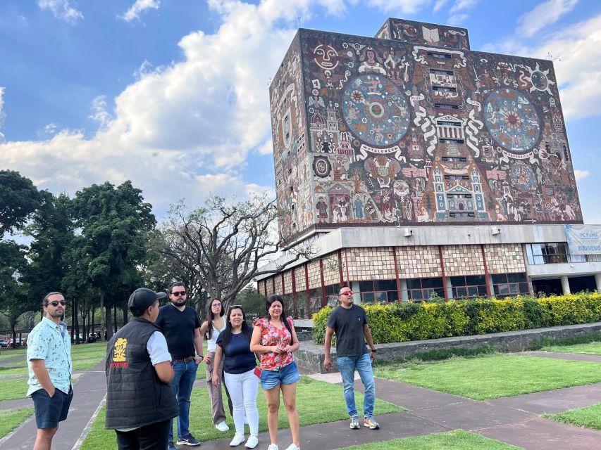 Xochimilco & Colonial Coyoacan Trip - A 5-hour combo that links UNESCO canals to colonial Coyoacán