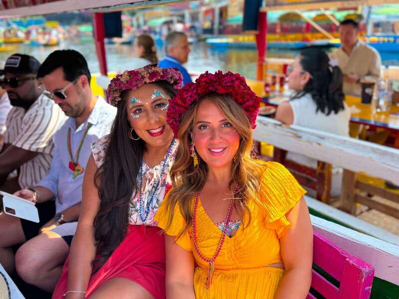 Xochimilco: Tequila tasting (unlimited) and cultural party on a boat - Guide energy is not a small detail here