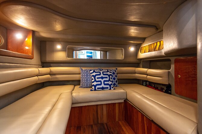 Your Own Private Luxury Yacht Experience in Cabo San Lucas - The Food and Drinks Part: Premium Bar, Snacks, and Lunch That Actually Works With the Swim